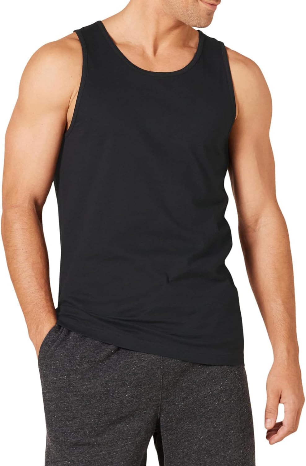 Amazon Essentials Men's Active Quick Dry Tech Stretch Moisture Wicking Lightweight Gym Tank Top